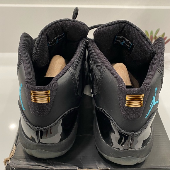 Air Jordan retro 11 (GS) - Picture 7 of 9